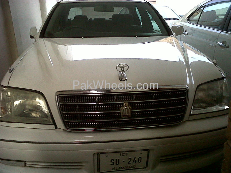 Toyota Crown 2002