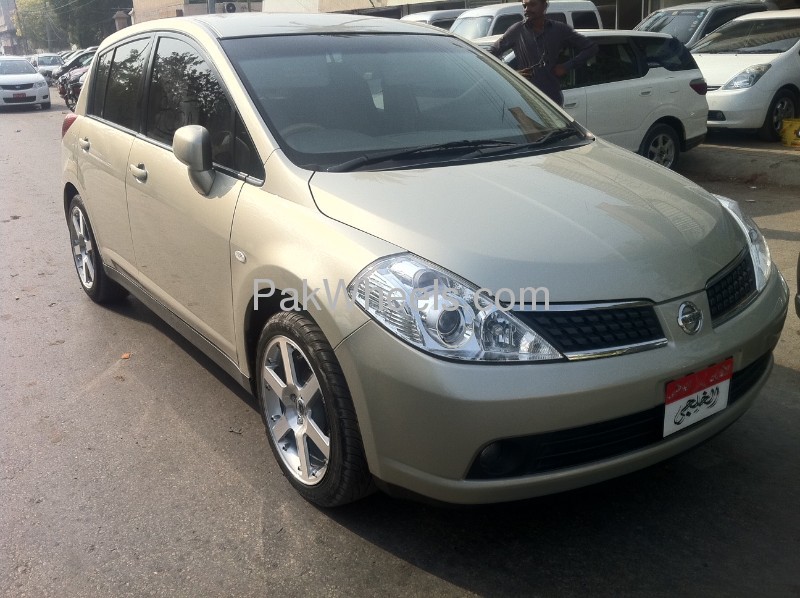 Nissan tiida for sale in karachi #8