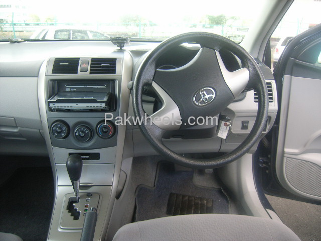toyota axio 2010 for sale in pakistan #2