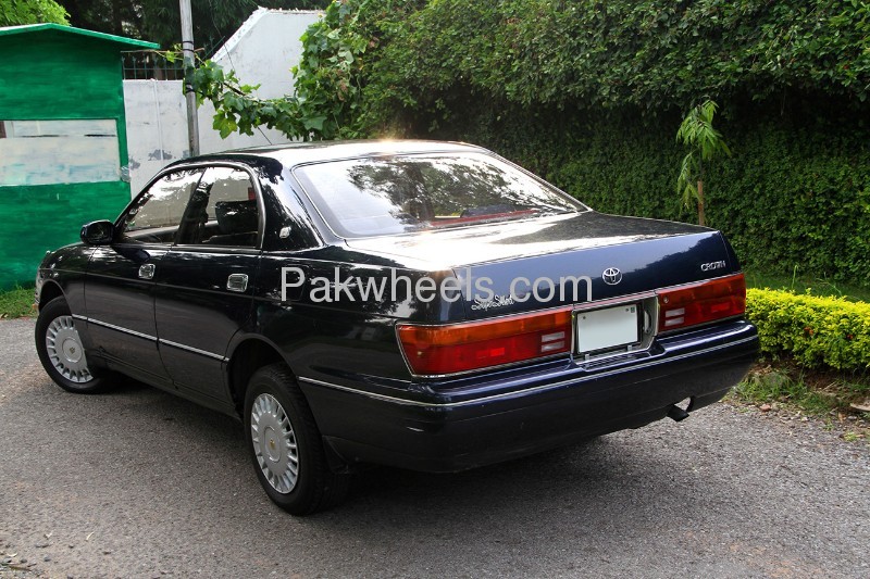 Used toyota crown for sale in mumbai