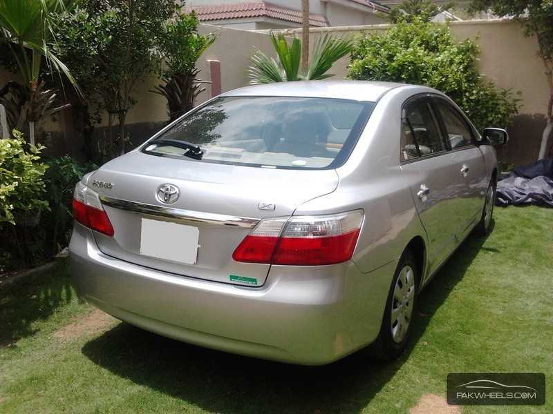 Toyota premio x 2007 price in pakistan