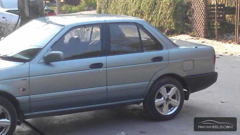 Nissan sunny cars for sale in pakistan #9