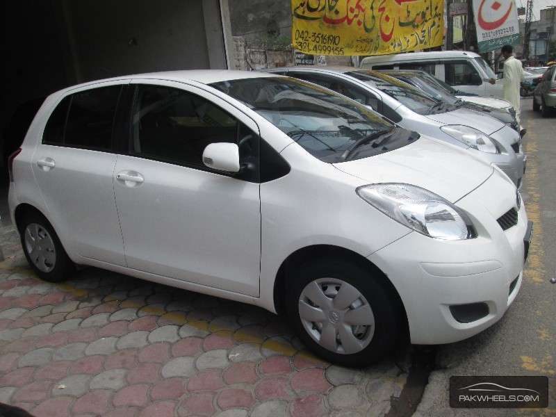 toyota vitz used cars for sale in lahore #5