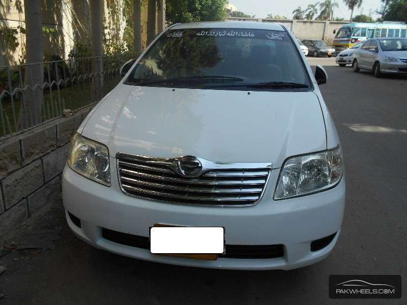 toyota corolla axio for sale in karachi #7