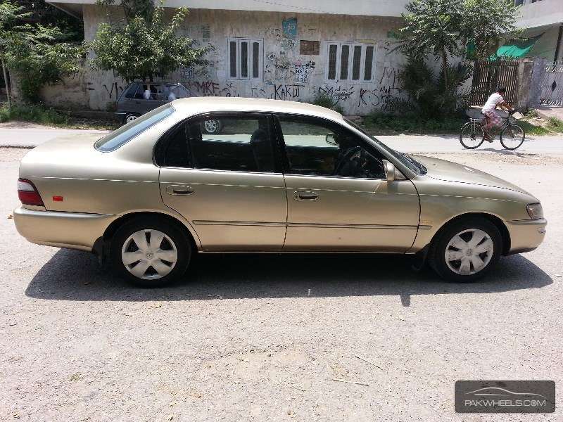 toyota corolla gli used cars for sale in islamabad #5