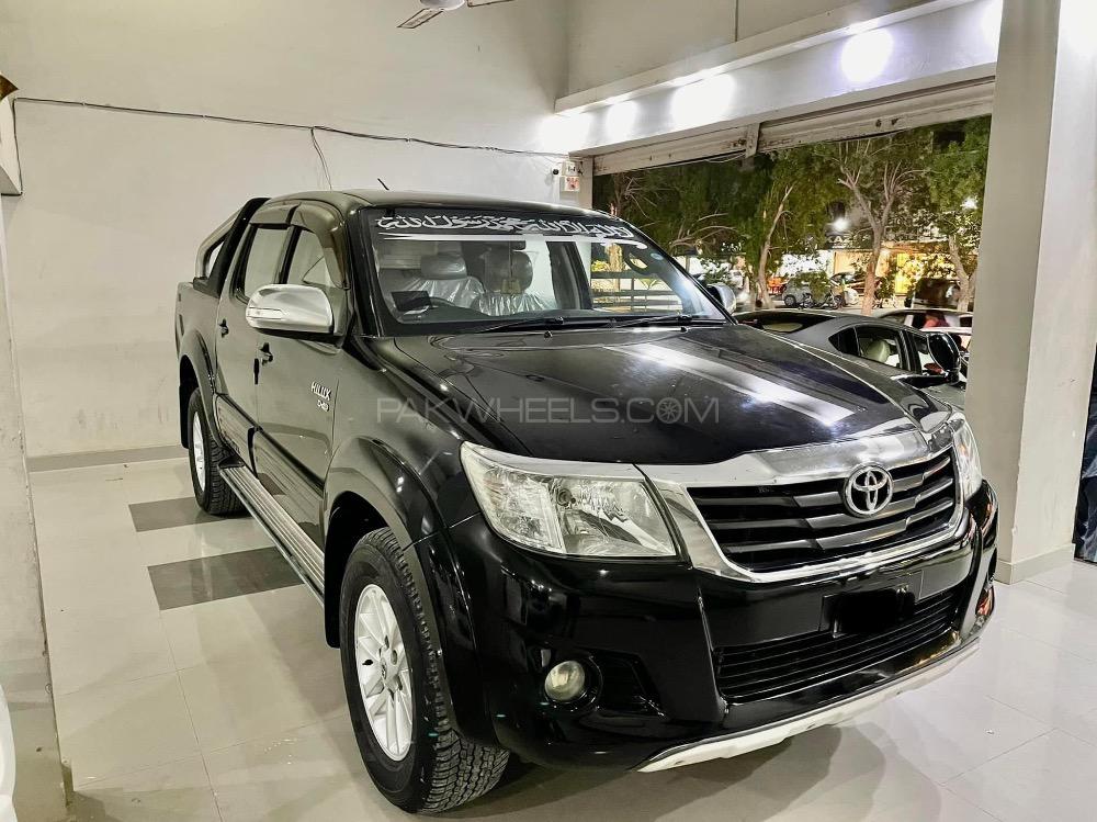 Toyota Hilux Vigo Champ Gx For Sale In Badin Pakwheels