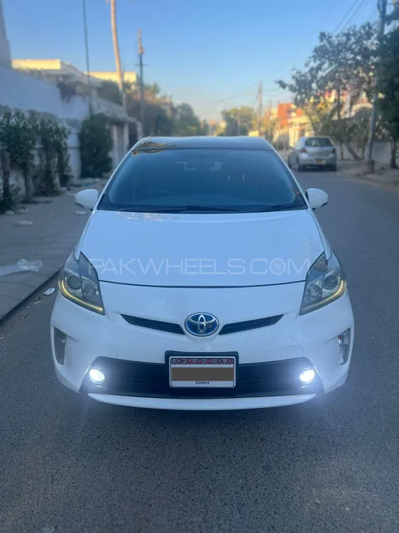 Toyota Prius S Led Edition For Sale In Karachi Pakwheels