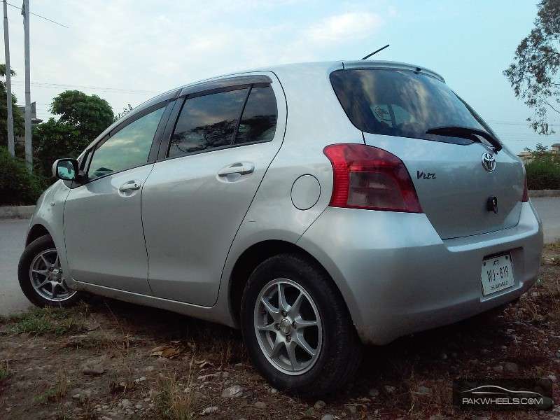 Toyota Vitz 2007