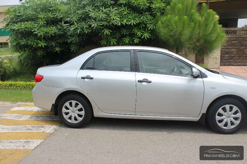 toyota corolla gli 2010 for sale in islamabad #2