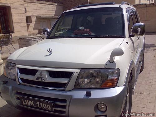 Mitsubishi Pajero 2005 for Sale in Lahore Image-1