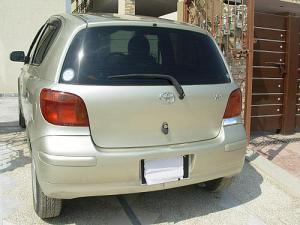Toyota Vitz - 2003