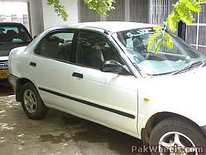 سوزوکی بالینو - 2002