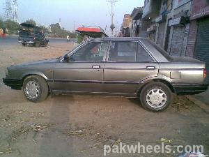 Nissan Sunny - 1987
