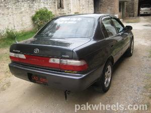 Toyota Corolla - 2000