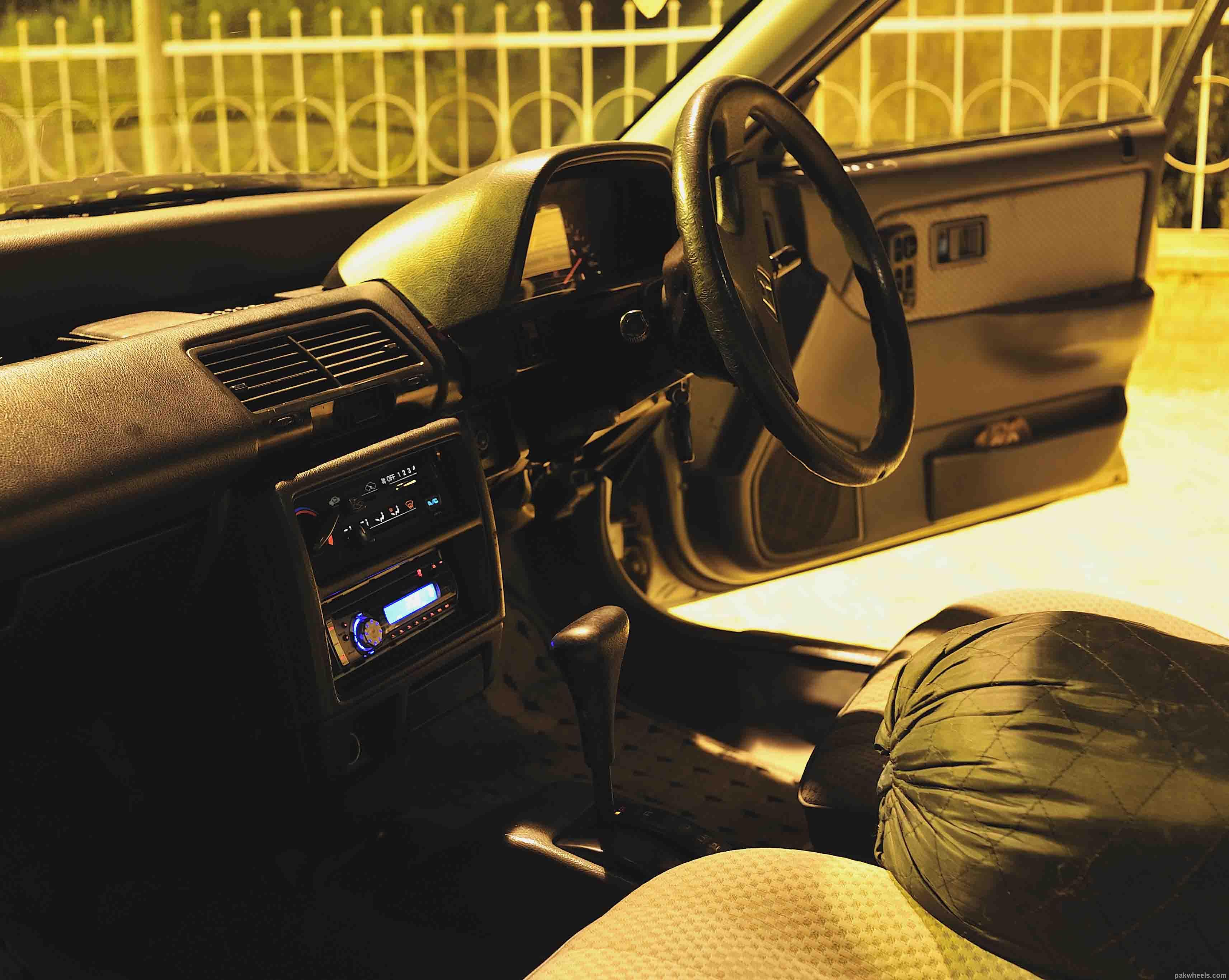 Honda Civic - 1990 Buck Honda Civic - 1990 Buck Image-3