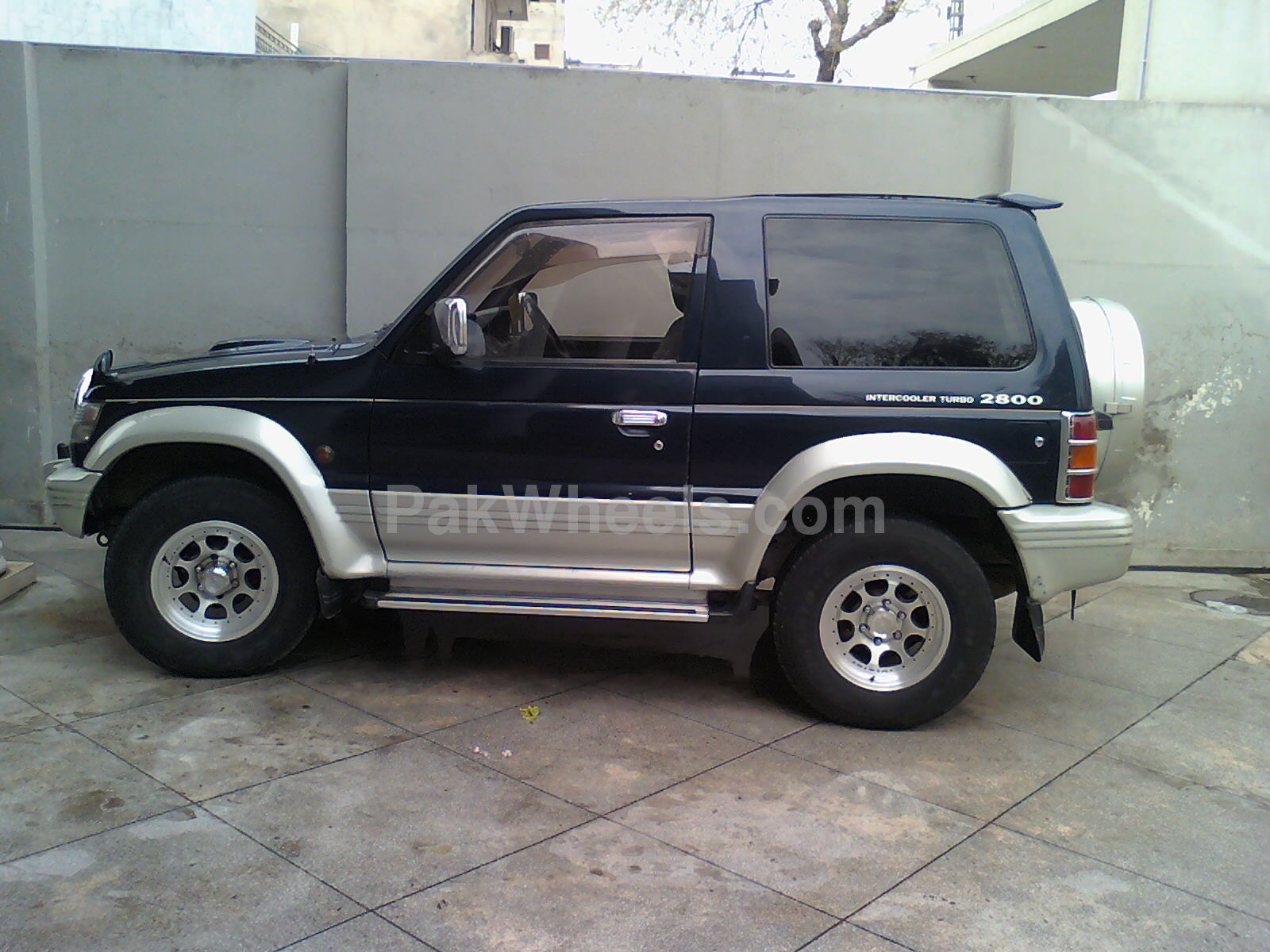 Mitsubishi Pajero 1995 for Sale in Lahore Image-1