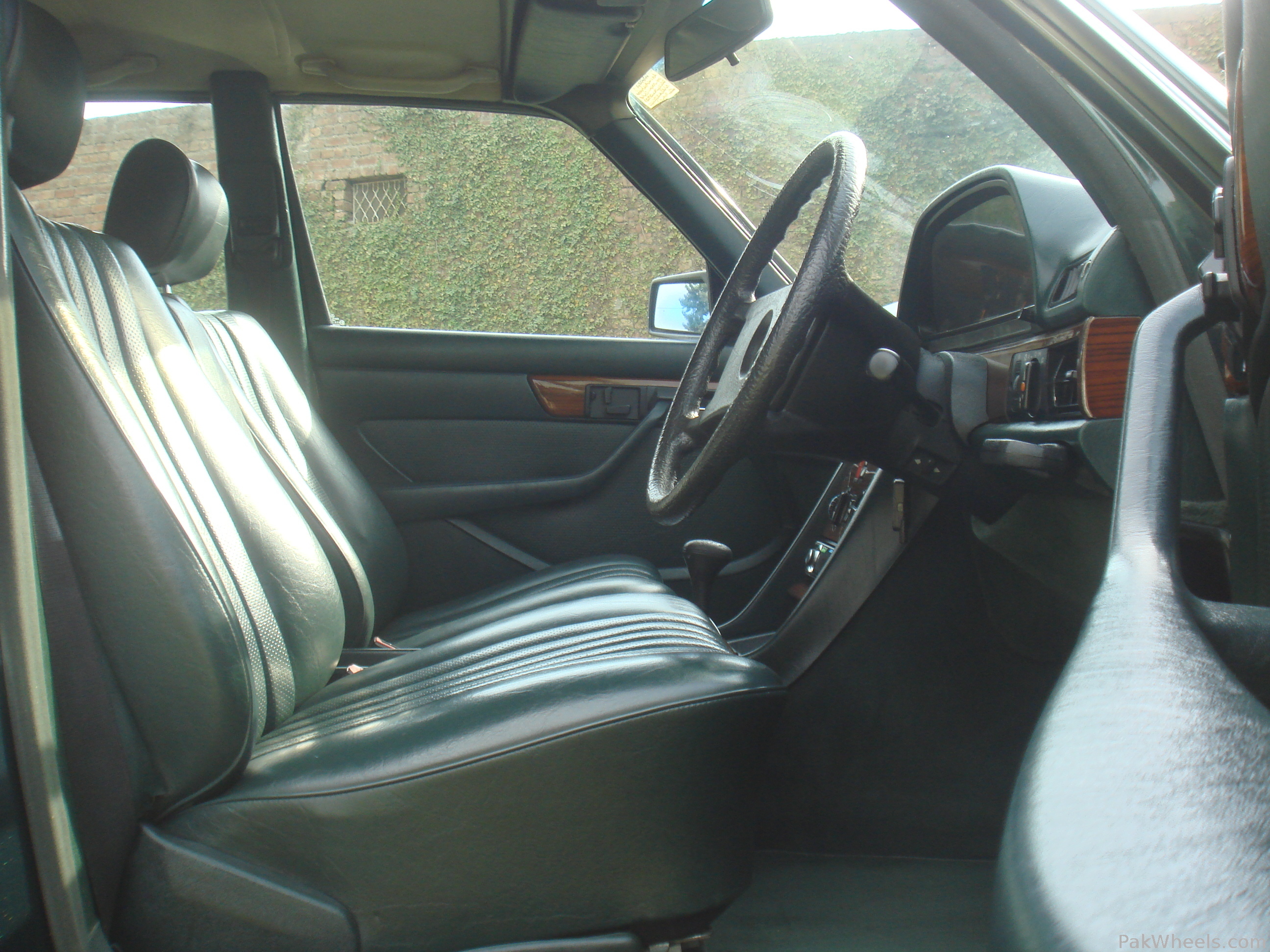 Mercedes Benz S Class - 1985 merce Mercedes Benz S Class - 1985 merce Image-9