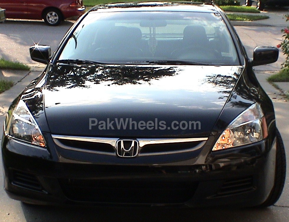 Honda Accord - 2007 Black Beast Image-1