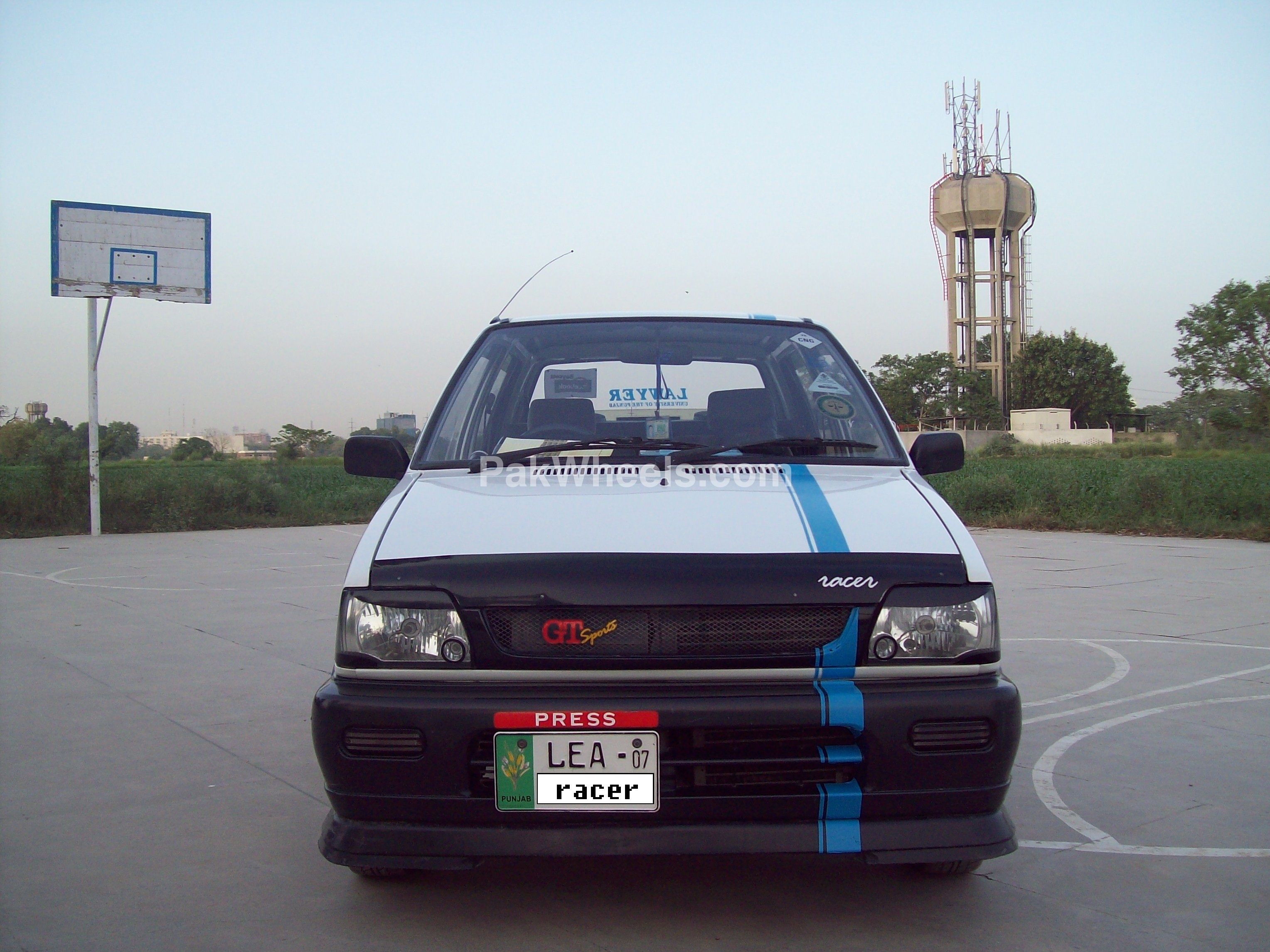 Suzuki Mehran - 2007 racer Image-1