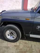 Toyota Land Cruiser - 1991