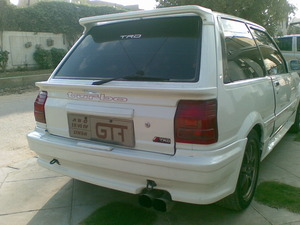 Toyota Starlet - 1990