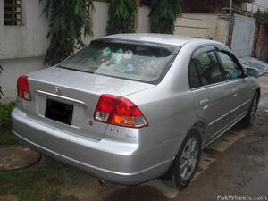 Honda Civic - 2005