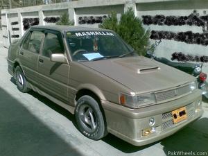Toyota Corolla - 1986