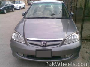 ہونڈا سوک - 2006