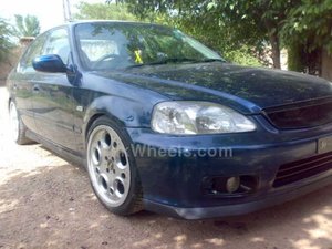 ہونڈا سوک - 2000