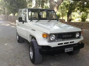 Toyota Land Cruiser - 1985
