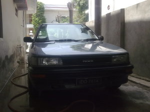 Toyota Corolla - 1990