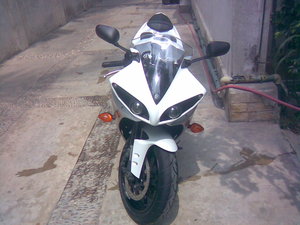 Yamaha YZF-R1 - 2009