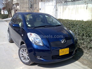 Toyota Vitz - 2006