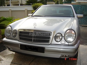 Mercedes Benz E Class - 1998