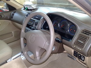 ہونڈا سوک - 2005