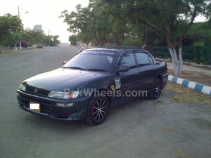 Toyota Corolla - 1998