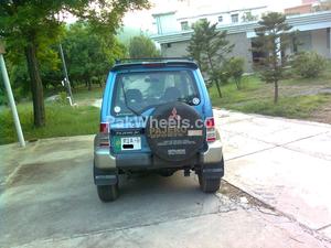 Mitsubishi Pajero - 1997