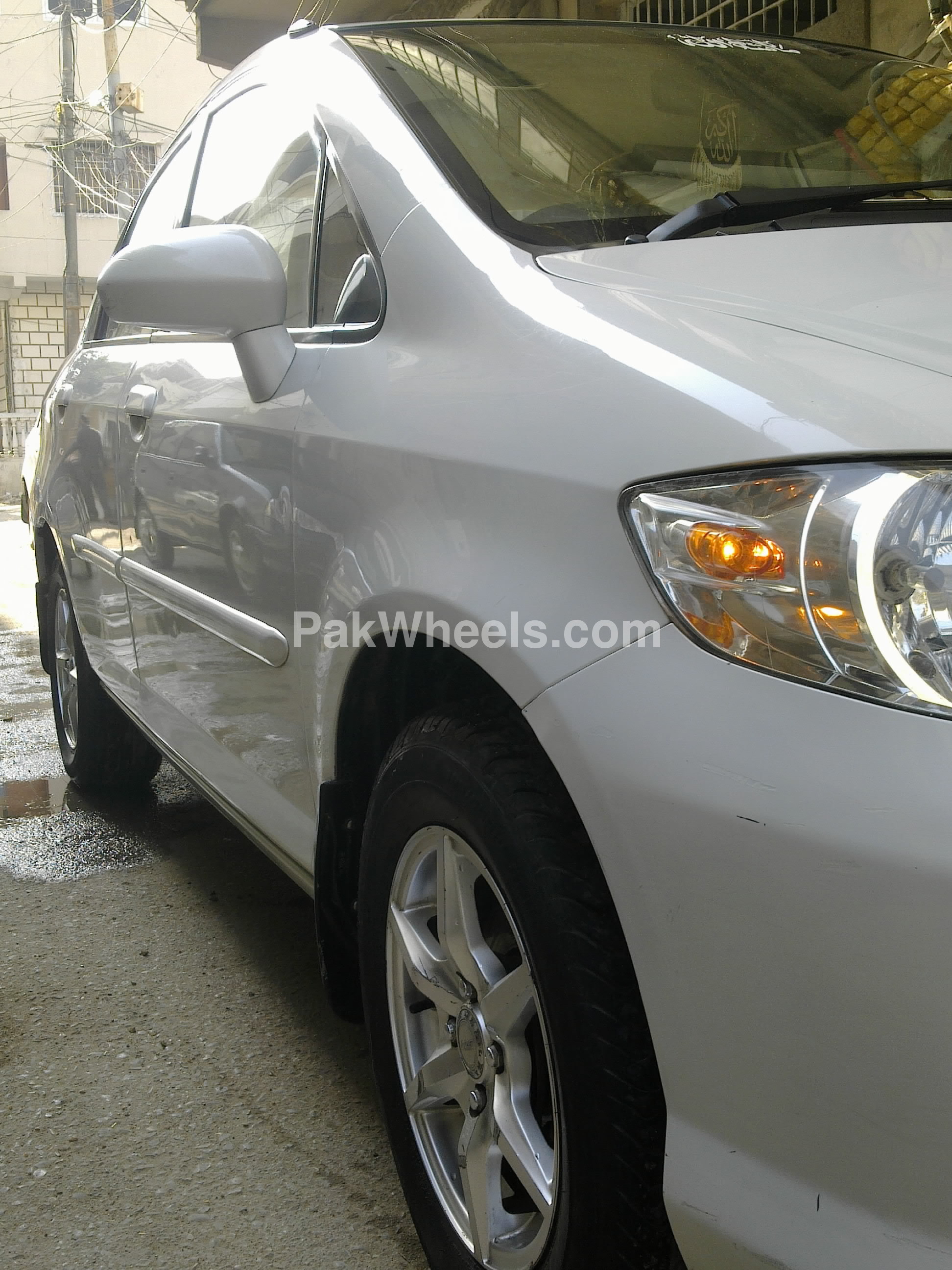 Honda City 2005 for Sale in Karachi Image-1