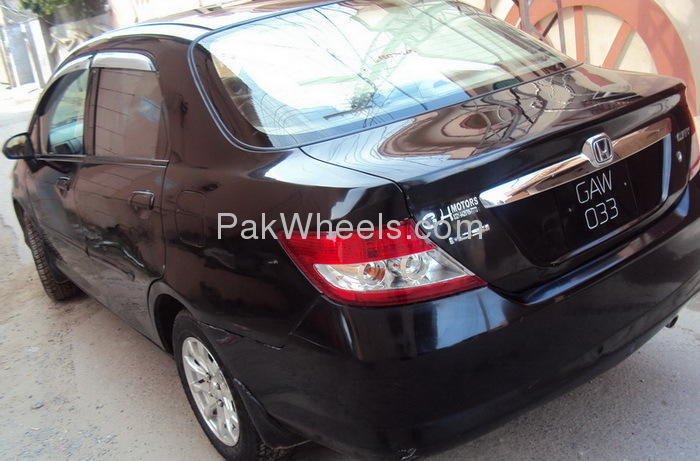 Honda City 2005 for Sale in Lahore Image-1