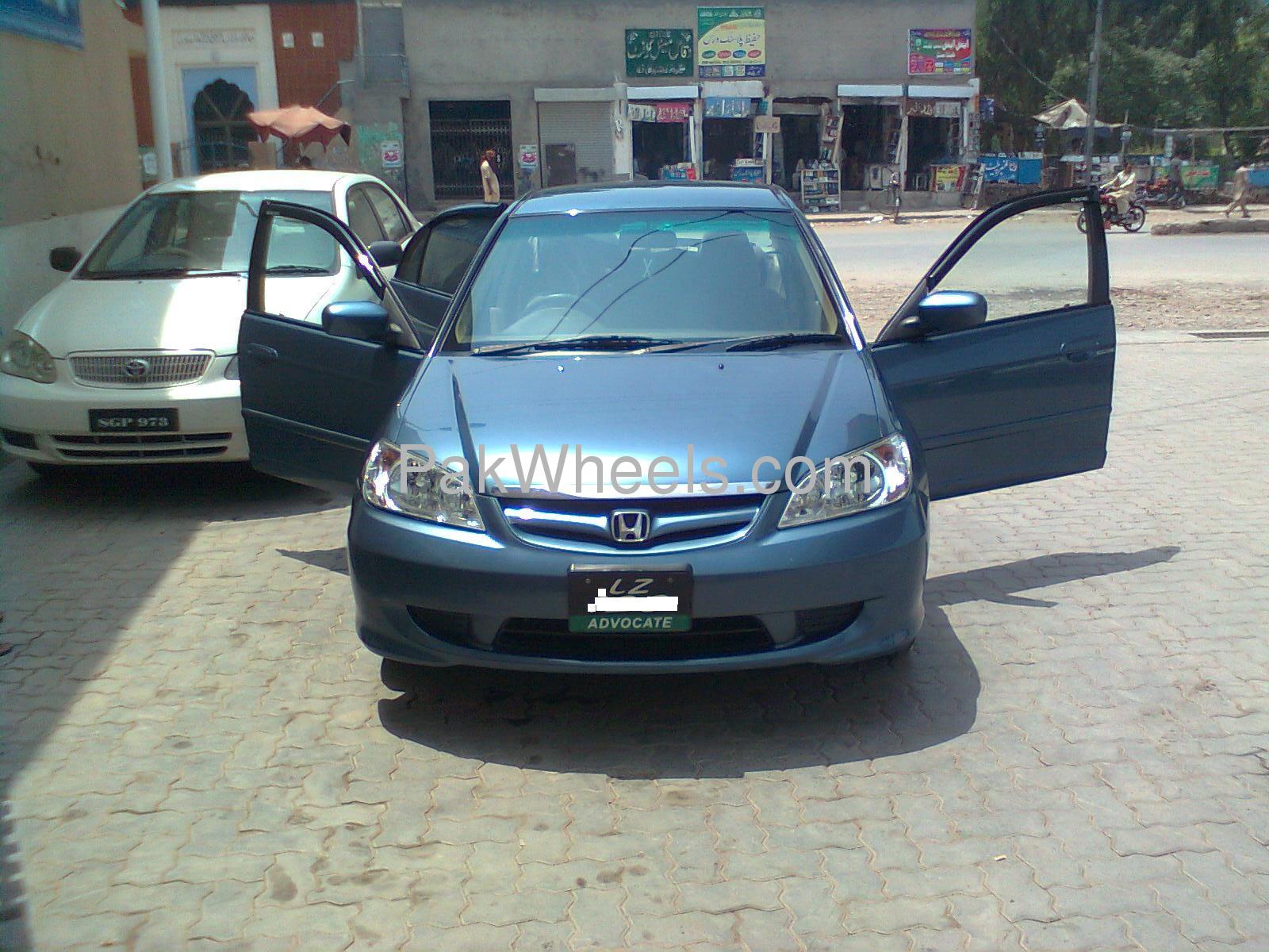 Honda Civic 2004 for Sale in Sargodha Image-1
