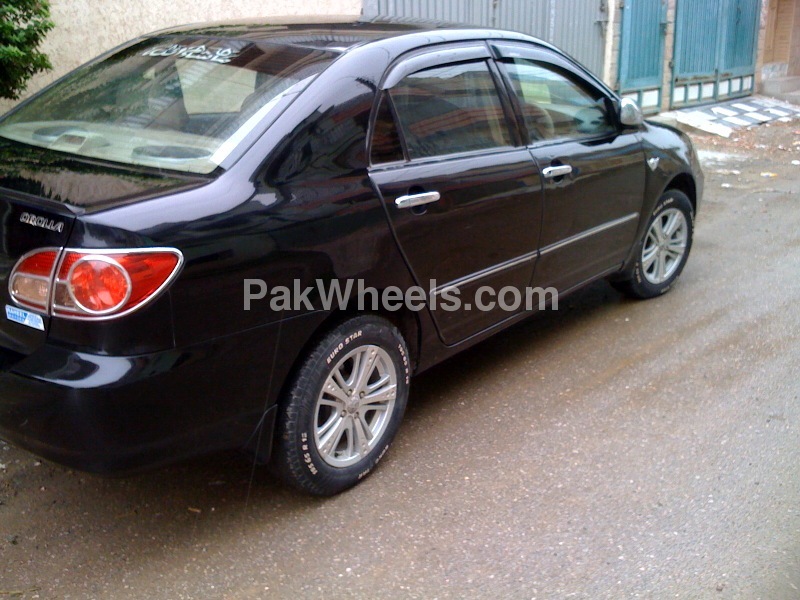 Toyota Corolla 2005 for Sale in Peshawar Image-1