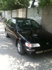 Toyota Corolla - 2000