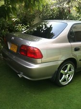 ہونڈا سوک - 2000