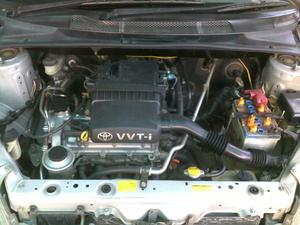 Toyota Vitz - 2002