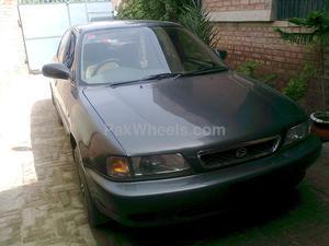 سوزوکی بالینو - 2000