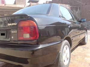 سوزوکی بالینو - 2001