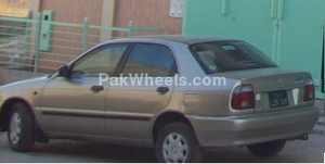 سوزوکی بالینو - 2005