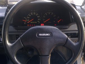 Suzuki Khyber - 1992
