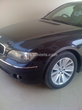 BMW 7 Series - 2005