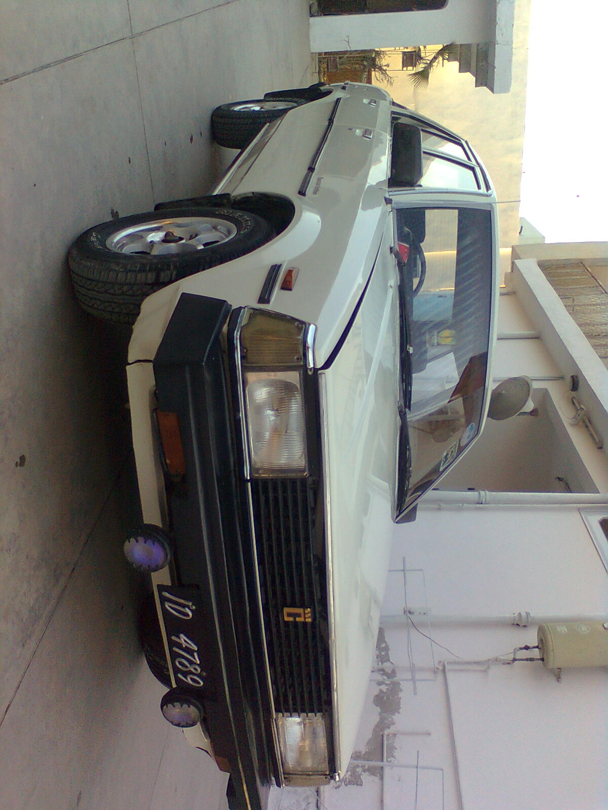Toyota Corolla - 1982 sandy Image-1